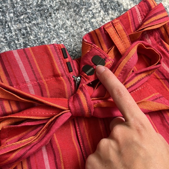 Loft Tie-Waist Shorts - Picture 2 of 3